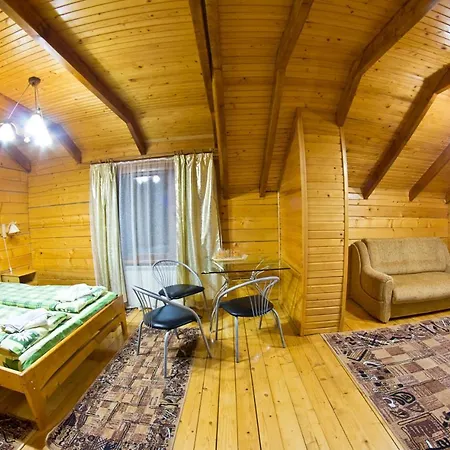 Hotel Edelweiss Carpathians Myhowe Exterior foto