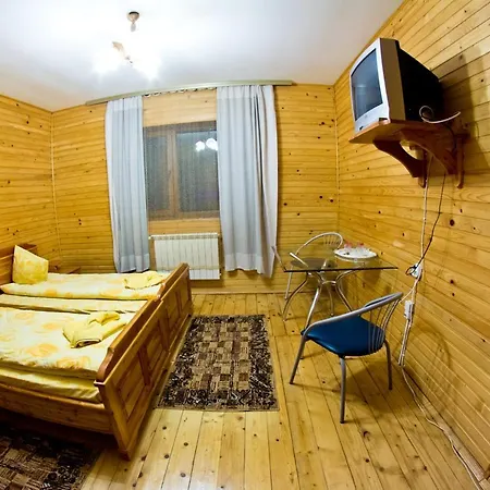 Hotel Edelweiss Carpathians Myhowe Exterior foto