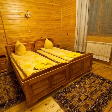 Hotel Edelweiss Carpathians Myhowe Exterior foto