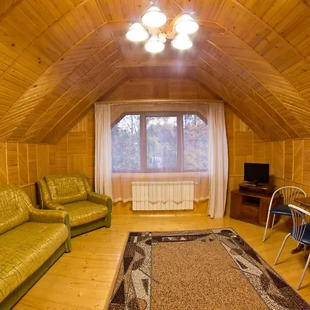 Hotel Edelweiss Carpathians Myhowe Exterior foto